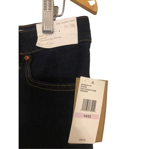Brand New Jessica Simpson Five Pocket Ongoing Soft Sculp Flare Jeans Rustin 14 - Picture 3 of 12